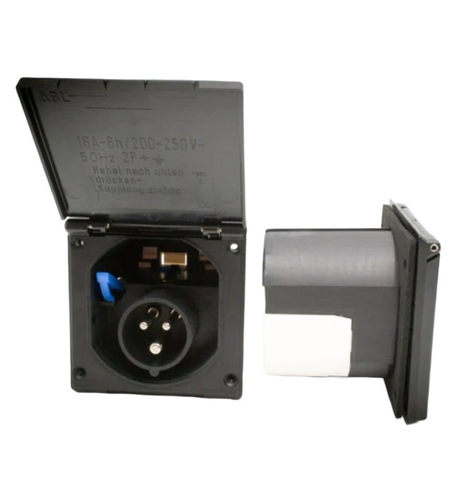 17 Inlet 3Pin 16A 230V Recessed IP44 Black
