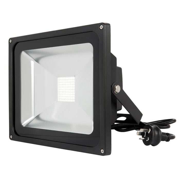 Avenger-II Floodlight LED 50W Black