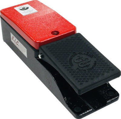 Footswitch 2Pos N/O N/C Spring Ret Metal No Guard