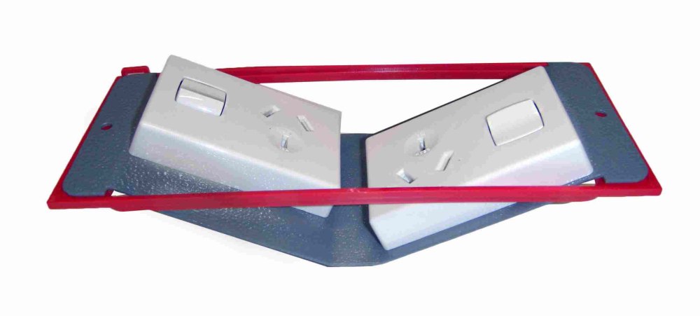 Apollo Mounting Plate 2x Sq Switched Socket