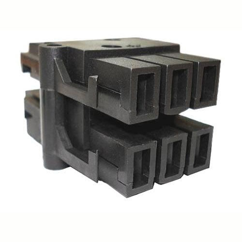T-Piece 1-In 3-Out Splitter Black