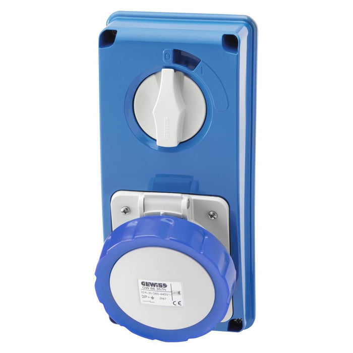 Switched Socket 230V 32A 2P+E IP67 6H Vert