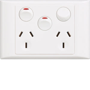 Premiere Switched Socket Dbl 10A Horiz Extra Sw