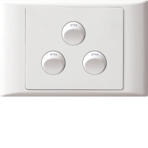 Premiere Switch 3 Gang IPP66 Horiz 10A