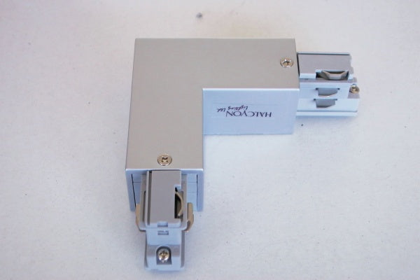 3Circuit Track L Connector Earth Outside Silver