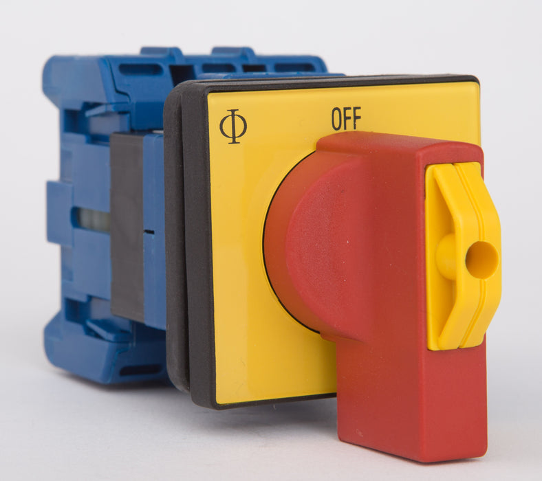 KG105 Sw 3P 125A Panel Mnt Red/Yellow Lock