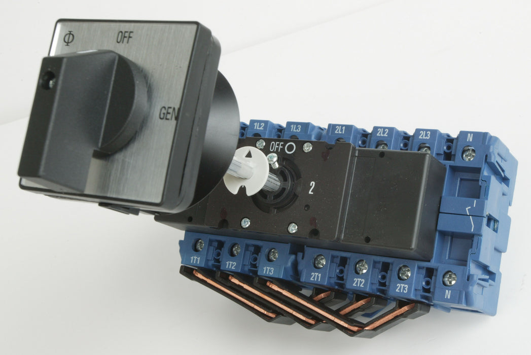 Changeover Sw 63A 3P Mains 4P Gen with OFF Base Mount