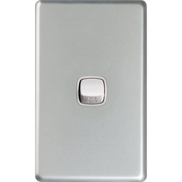 XL Switch Single White M/Silver Plate
