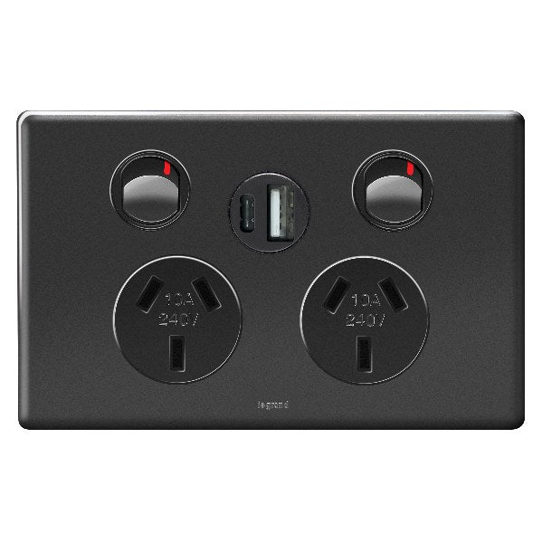Excel Life Ded Sw Socket Dbl 10A Int USB A&C 2.4A Black