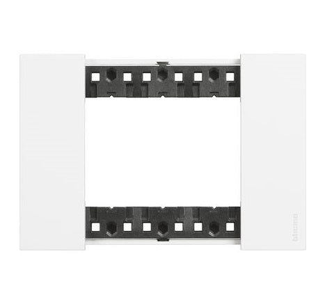 Bticino Living Now Cover Plate 3Gang White