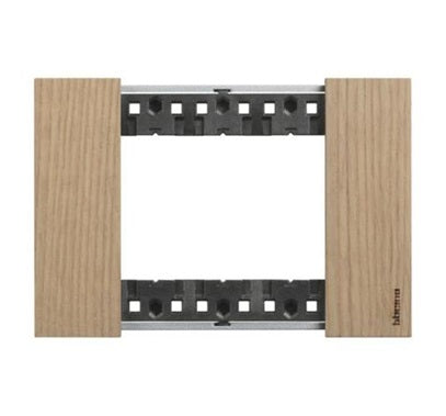 Bticino Living Now Cover Plate 3Gang Oak