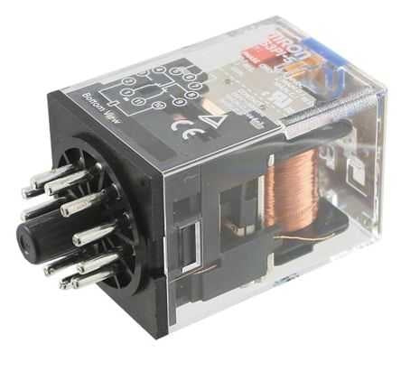 MKS3PIN-5 Relay 3Pole C/O 24VDC