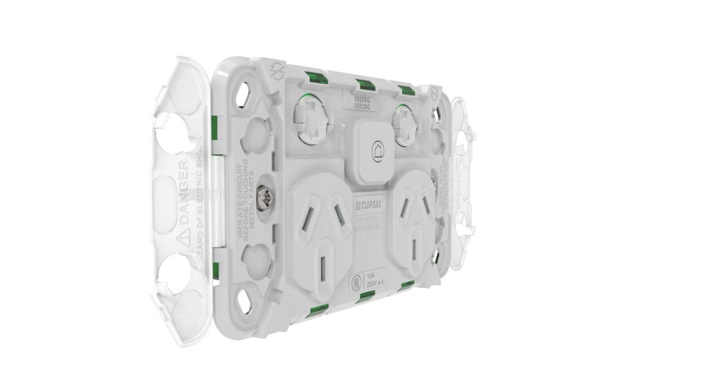 Wiser Connected Switched Socket Dbl 10A Zigbee White Double