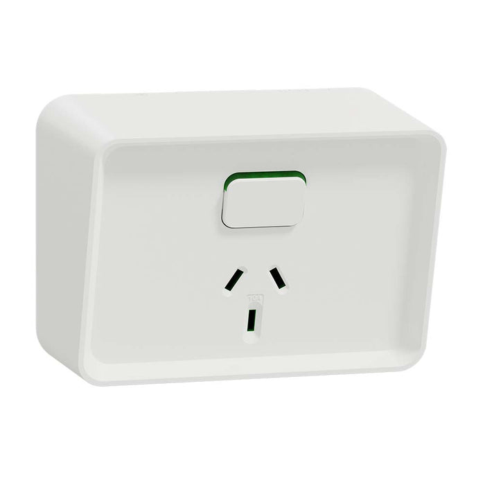 Iconic Outdoor Switched Socket 10A Single Horiz White IP54