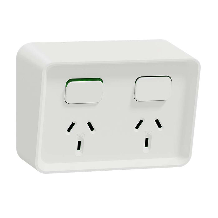 Iconic Outdoor Switched Socket 10A Double Horiz White IP54