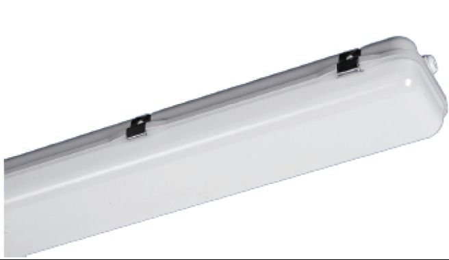 Titania Underverandah 60W 6600lm 5ft Bi Col 840 & 865 IP65