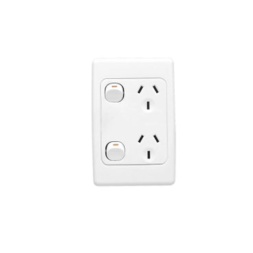 2000 Switched Socket 10A Double Vert White