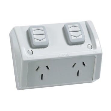 WS Switched Socket 10A Dbl Flush IP53