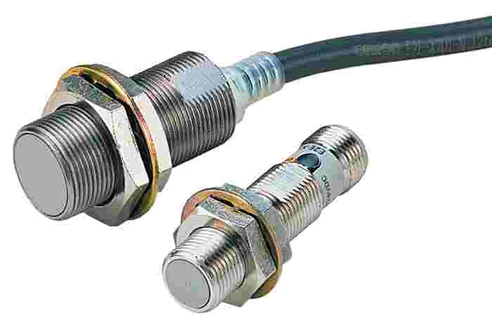 E2E-X2Y1 Prox Sw M12 Shield 2mm N/O 2Wire 20-264VAC 2m