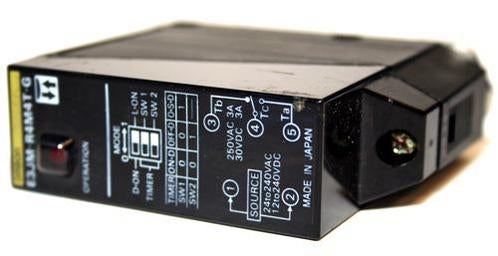 E3JM-R4M4-G PE Sensor Retro 4m SPDT AC/DC