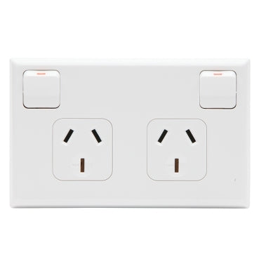 Switched Socket 10A Double Horz White