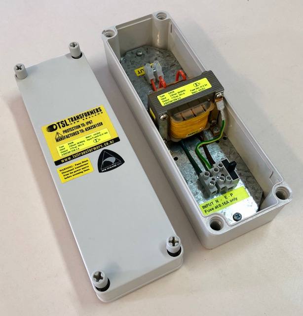 Isolating Transformer 230/24V 100VA