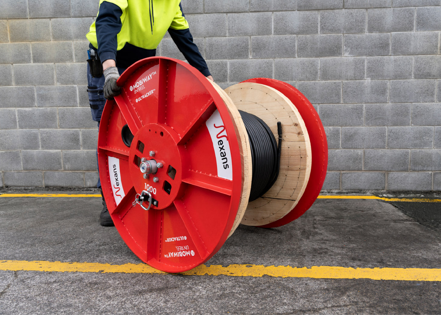 Easy to move, unwind, and install