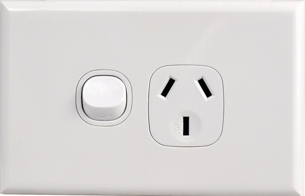 Home Logix Switched Socket Single Horizontal White