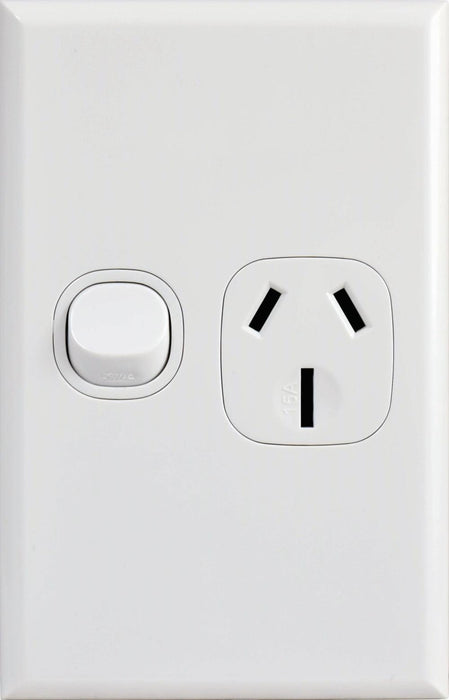 Home Logix Switched Socket Single 15A Vertical White