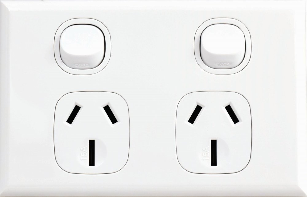 Home Logix Switched Socket Double 15A Horizontal White