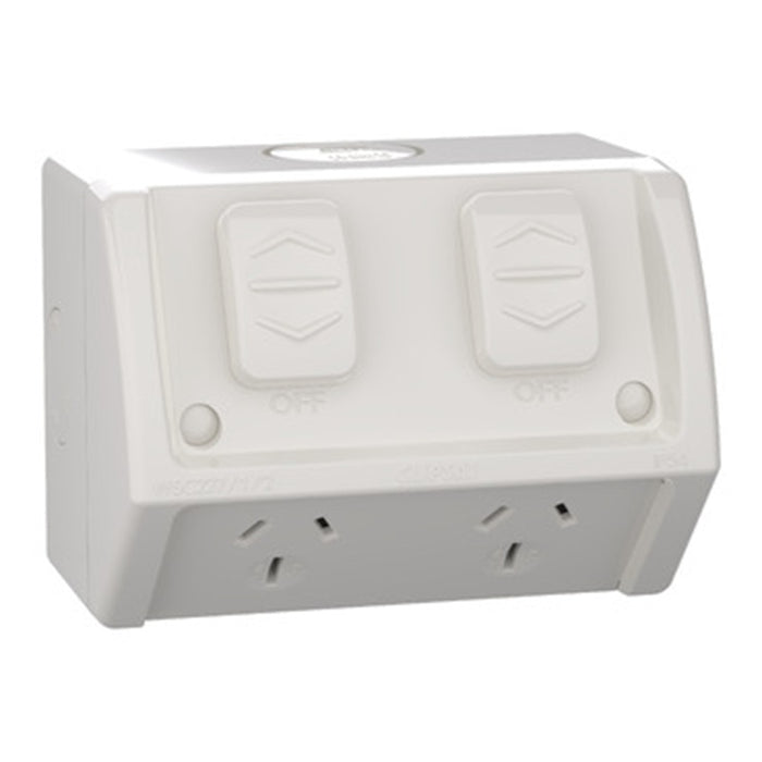 WS Switched Socket 15A Dbl Surface IP53 Std
